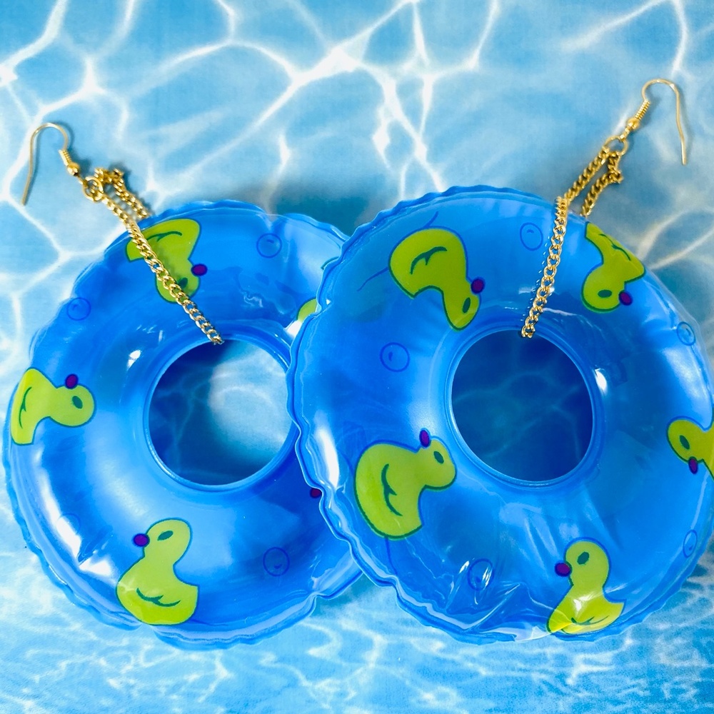 Adorable Duckie Bright Blue Pool Float Earrings summertime fun KAWAII - Picture 2 of 5